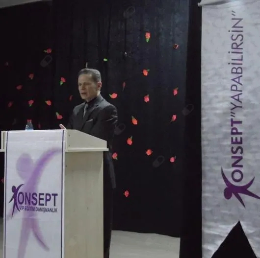 Uzm. Kl. Psk. Namık Acar