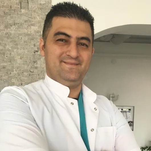 Dt. Nuri Emre Şahin