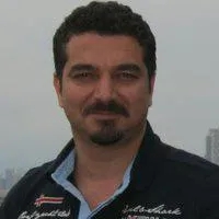Uzm. Dr. Ömer Akay