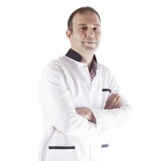Uzm. Dr. Ömer Erhan Karahasanoğlu