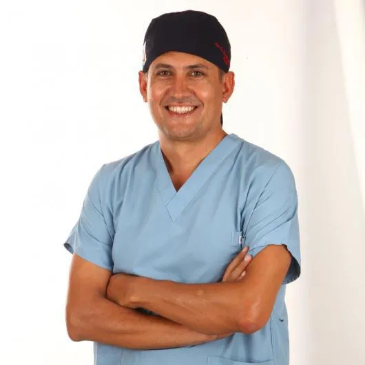 Op. Dr. Önder Akdeniz