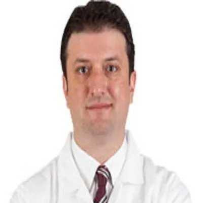 Op. Dr. Onur Peşluk