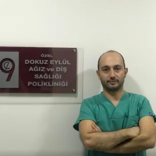 Dt. Onur Ündey