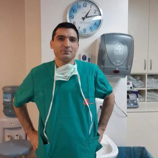 Op. Dr. Orhan Güngör