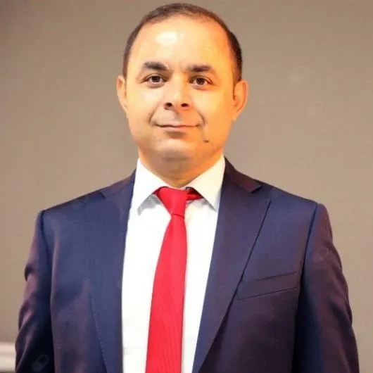 Op. Dr. Özcan Kara