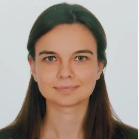 Fzt. Özlem Çakıroğlu