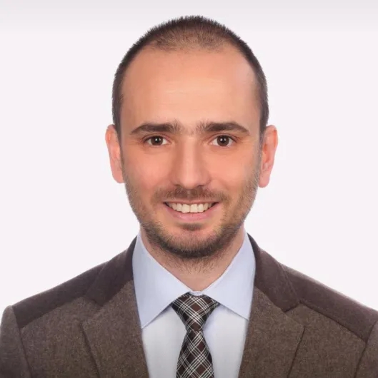 Dr. Ramazan Murat Uçak