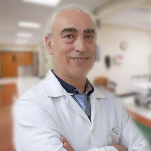 Uzm. Dr. Şakir Renan Bilgiçler