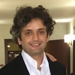 Doç. Dr. Şükrü Akyüz