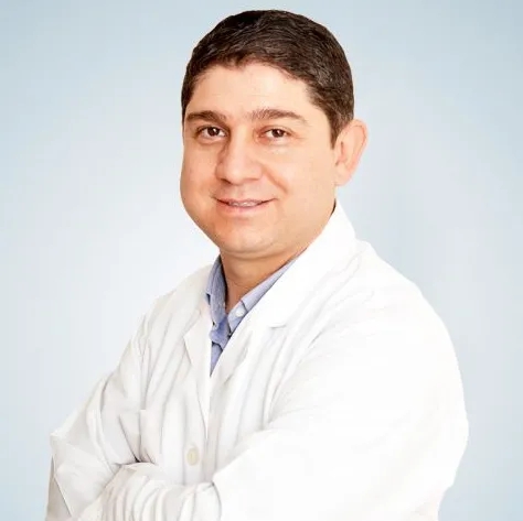 Op. Dr. Tarık Zengin