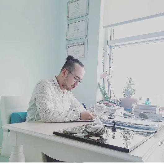 Uzm. Kl. Psk. Tolga Şakar