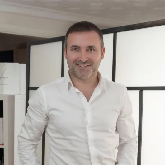 Dr. Tolunay Zeybekler