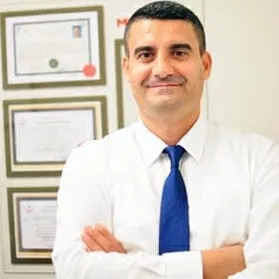 Doç. Dr. Veysel Şal