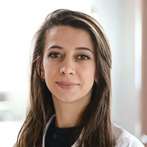 Op. Dr. Yağmur Yaprak Balı