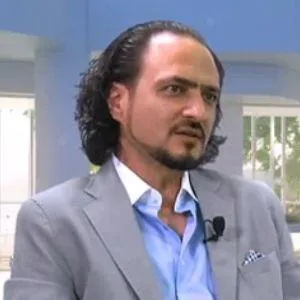 Dt. Yüksel İncekara